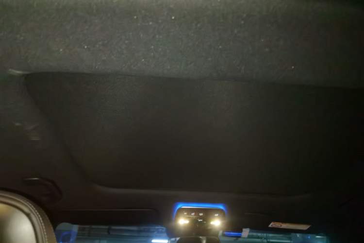 Used Mercedes-Benz C-Class 2022 Restyled C 260 L Sport Edition Headliner