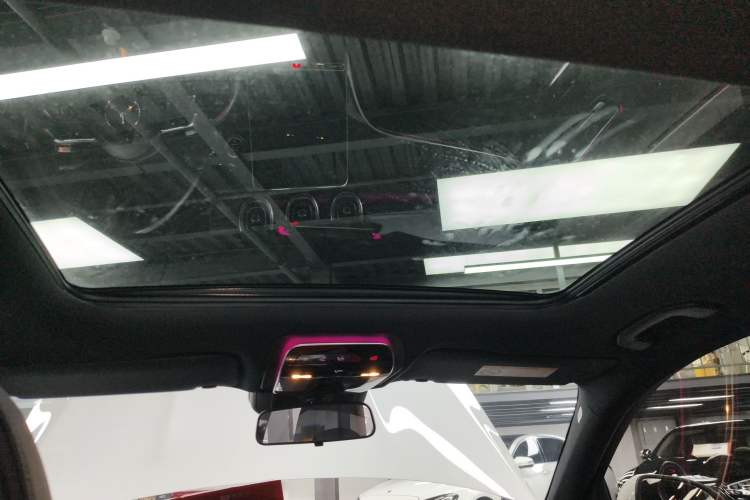 Used Mercedes-Benz C-Class 2022 Restyled C 260 L Sport Edition Headliner