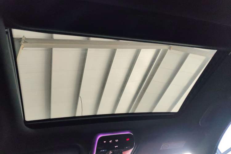 Used Mercedes-Benz C-Class 2022 Restyled C 200 L Sport Edition Headliner