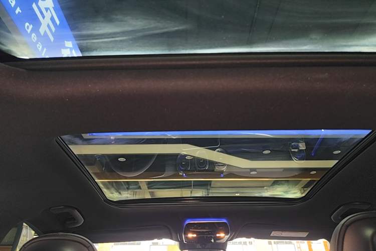 Used Mercedes-Benz C-Class 2022 C 260 L Sport Edition Headliner