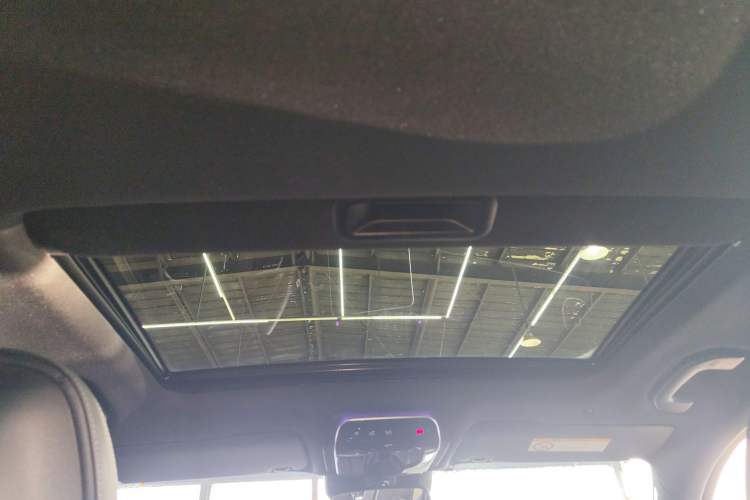 Used Mercedes-Benz C-Class 2022 Restyled C 200 L Sport Edition Headliner