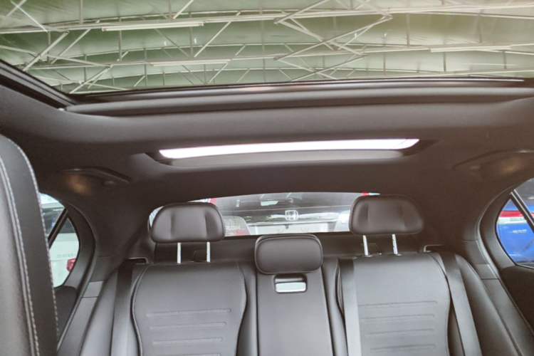 Used Mercedes-Benz C-Class 2022 C 260 L Sport Edition Headliner