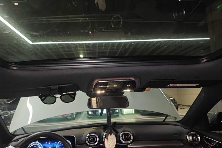 Used Mercedes-Benz C-Class 2022 Facelift C 260 L Headliner