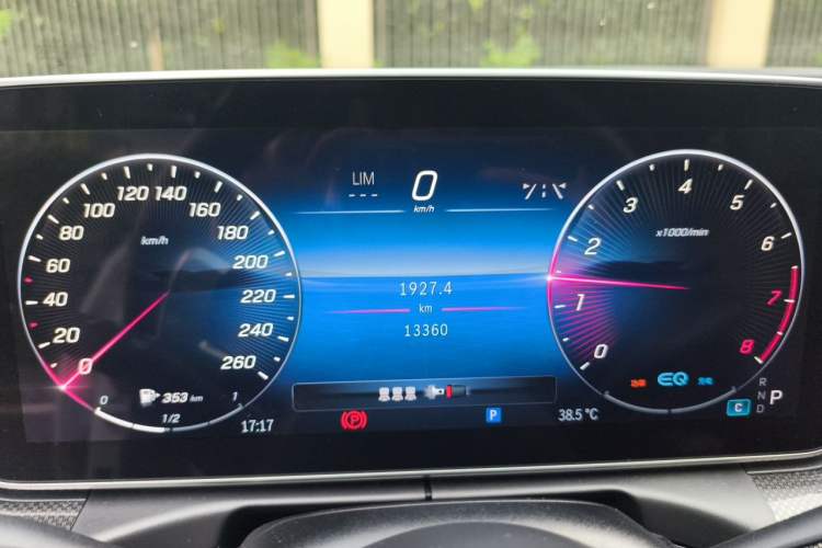 Used Mercedes-Benz C-Class 2022 Restyled C 260 L Sport Edition Instrument Cluster