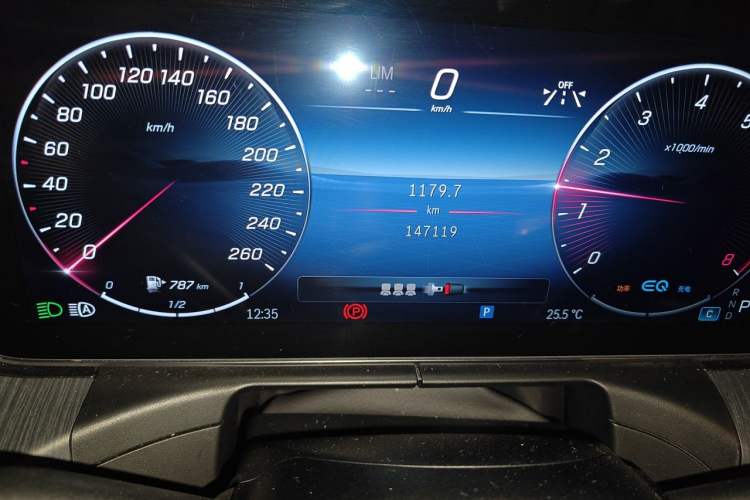 Used Mercedes-Benz C-Class 2022 Restyled C 200 L Sport Edition Instrument Cluster