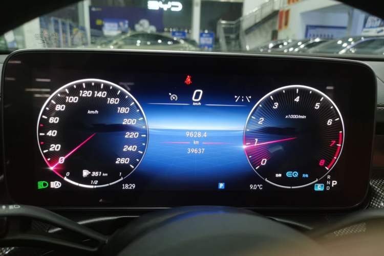 Used Mercedes-Benz C-Class 2022 Restyled C 260 L Sport Edition Instrument Cluster