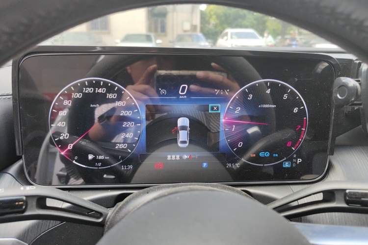 Used Mercedes-Benz C-Class 2022 Restyled C 200 L Sport Edition Instrument Cluster