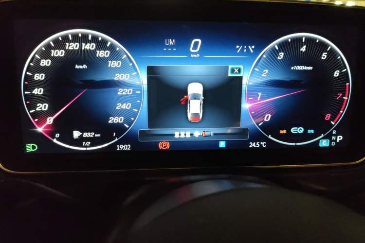 Used Mercedes-Benz C-Class 2022 C 260 L Sport Edition Instrument Cluster