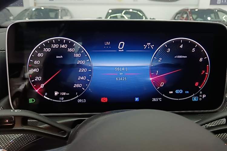 Used Mercedes-Benz C-Class 2022 Restyled C 260 L Sport Edition Instrument Cluster