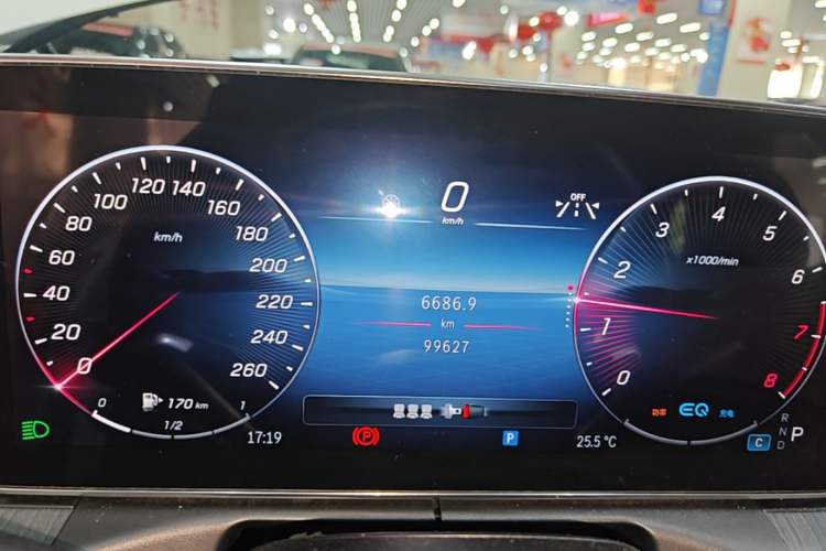 Used Mercedes-Benz C-Class 2022 C 200 L Sport Edition Instrument Cluster