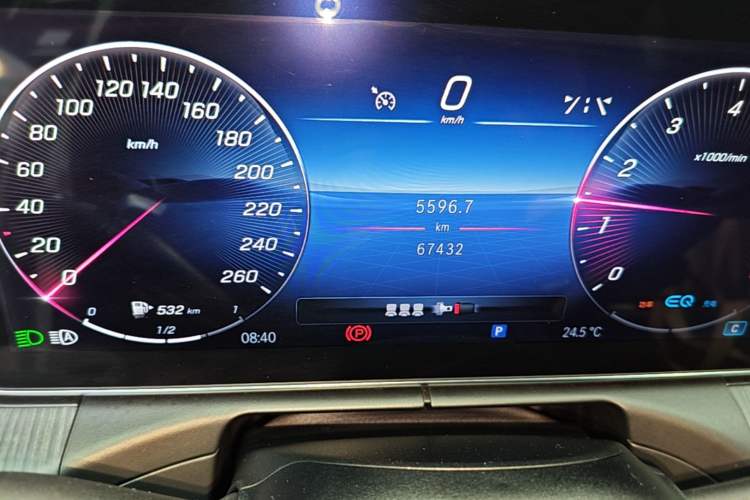 Used Mercedes-Benz C-Class 2022 C 260 L Obsidian Night Sport Edition Instrument Cluster