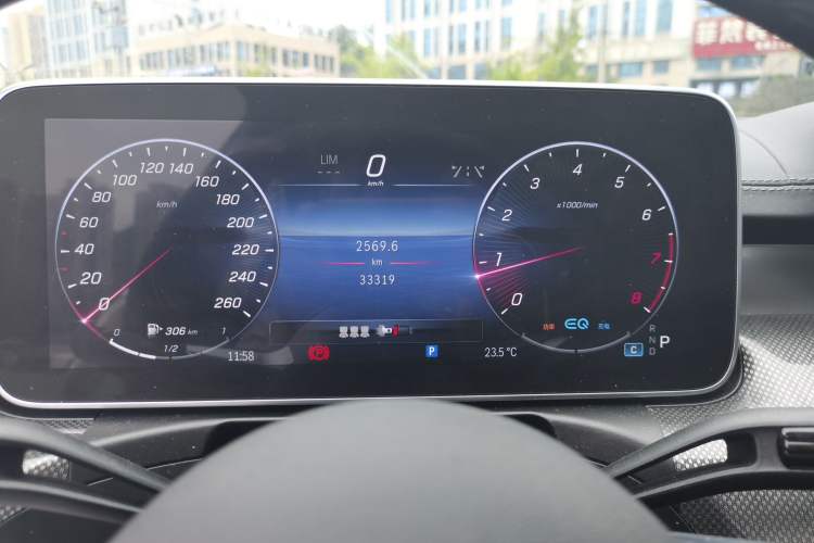 Used Mercedes-Benz C-Class 2022 Restyled C 260 L Sport Edition Instrument Cluster