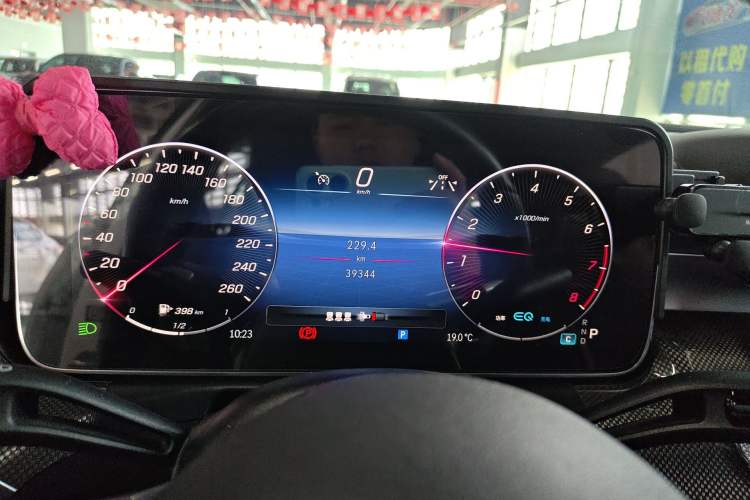 Used Mercedes-Benz C-Class 2022 Restyled C 200 L Sport Edition Instrument Cluster