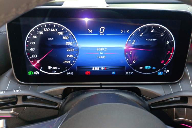 Used Mercedes-Benz C-Class 2022 Revised C 260 L Starry Night Sport Edition Instrument Cluster