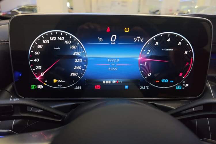 Used Mercedes-Benz C-Class 2022 Revised C 260 L Starry Night Sport Edition Instrument Cluster
