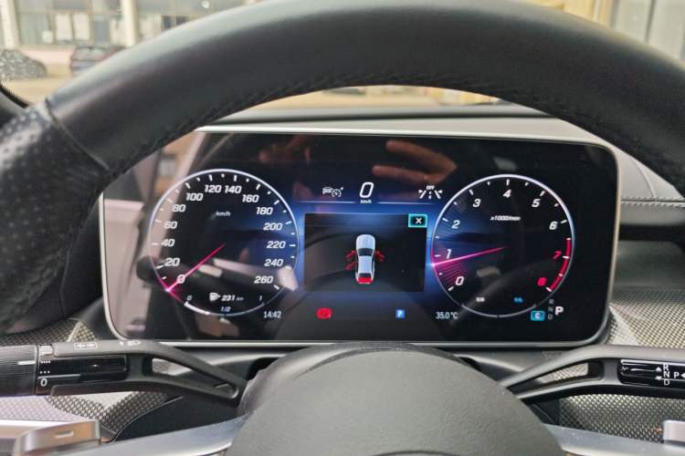 Used Mercedes-Benz C-Class 2022 C 260 L Instrument Cluster