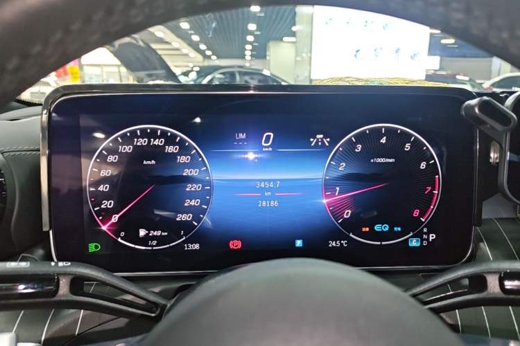 Used Mercedes-Benz C-Class 2022 C 200 L Sport Edition Instrument Cluster