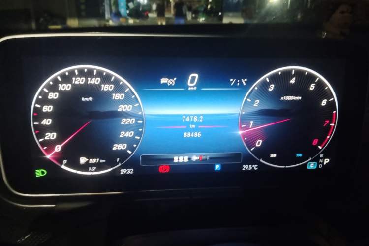 Used Mercedes-Benz C-Class 2022 Restyled C 260 L Sport Edition Instrument Cluster