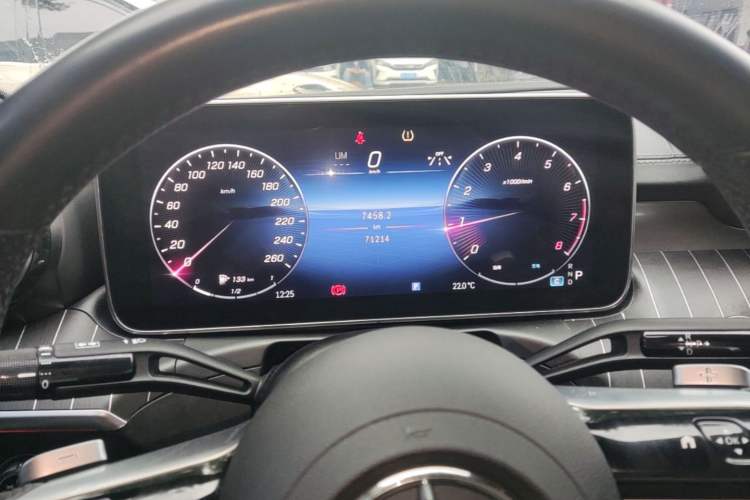 Used Mercedes-Benz C-Class 2022 C 200 L Sport Edition Instrument Cluster
