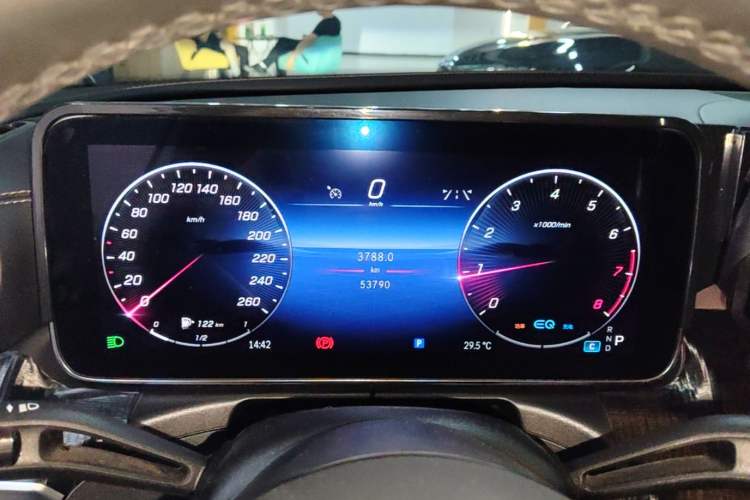 Used Mercedes-Benz C-Class 2022 Restyled C 200 L Sport Edition Instrument Cluster