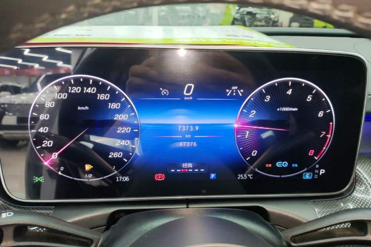 Used Mercedes-Benz C-Class 2022 Restyled C 260 L Sport Edition Instrument Cluster