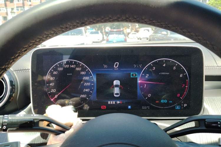Used Mercedes-Benz C-Class 2022 C 200 L Sport Edition Instrument Cluster