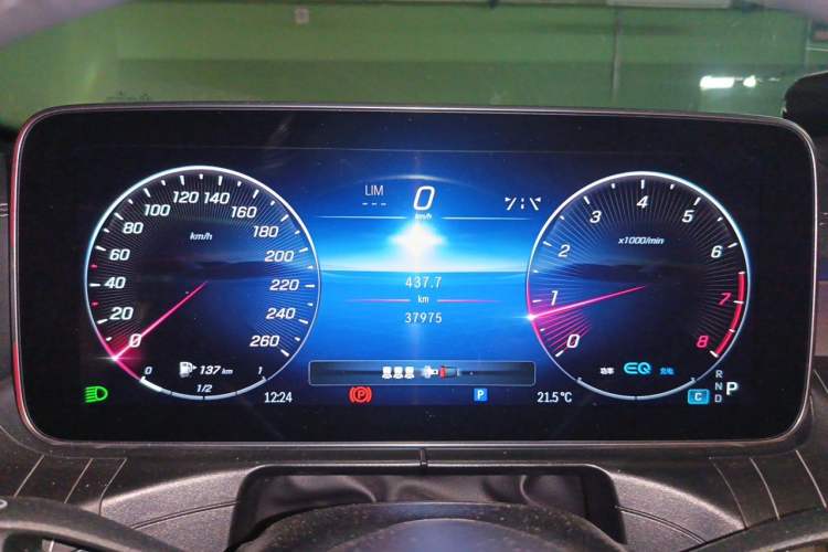 Used Mercedes-Benz C-Class 2022 Restyled C 260 L Sport Edition Instrument Cluster