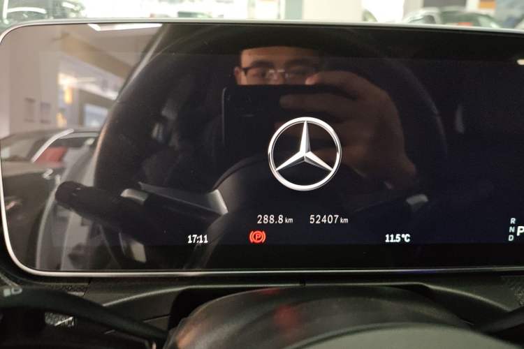 Used Mercedes-Benz C-Class 2022 Restyled C 260 L Sport Edition Instrument Cluster