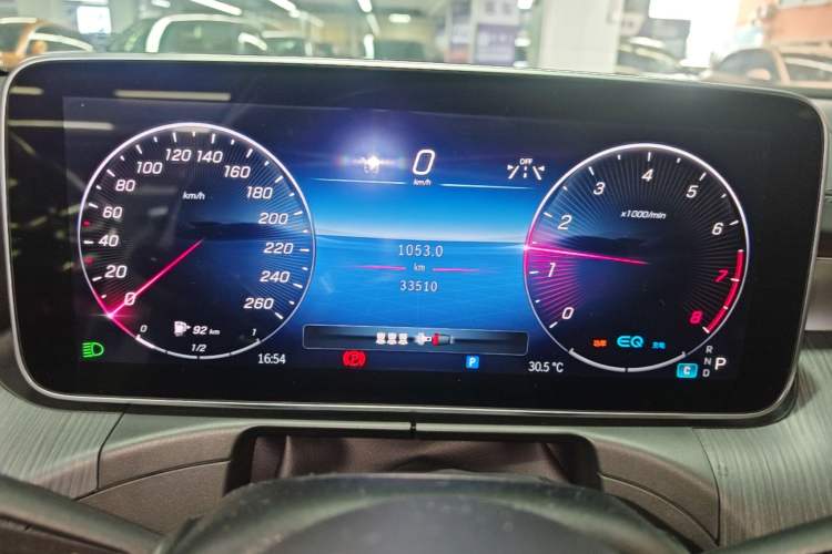 Used Mercedes-Benz C-Class 2022 C 200 L Sport Edition Instrument Cluster
