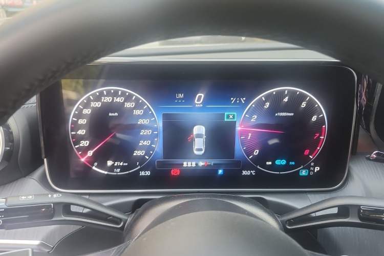 Used Mercedes-Benz C-Class 2022 Restyled C 200 L Sport Edition Instrument Cluster