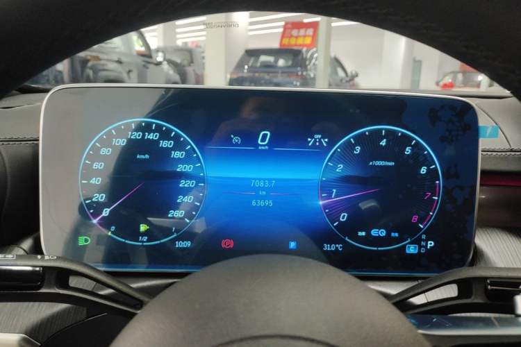 Used Mercedes-Benz C-Class 2022 Restyled C 200 L Sport Edition Instrument Cluster