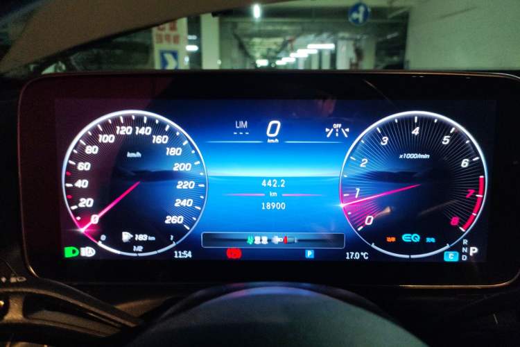 Used Mercedes-Benz C-Class 2022 C 200 L Sport Edition Instrument Cluster