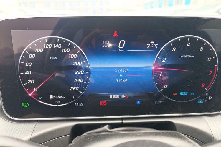 Used Mercedes-Benz C-Class 2022 C 200 L Sport Edition Instrument Cluster