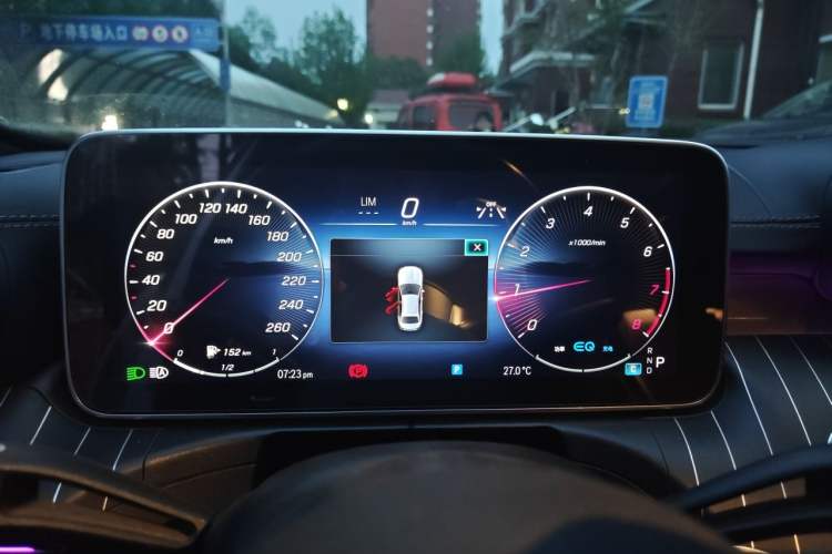 Used Mercedes-Benz C-Class 2022 Restyled C 260 L Sport Edition Instrument Cluster