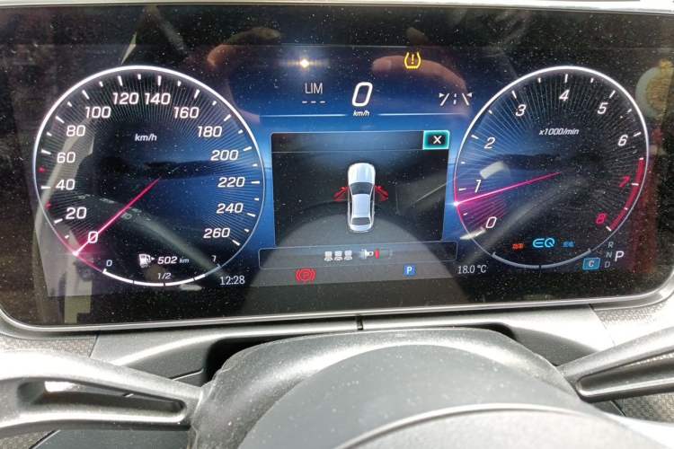 Used Mercedes-Benz C-Class 2022 Restyled C 260 L Sport Edition Instrument Cluster