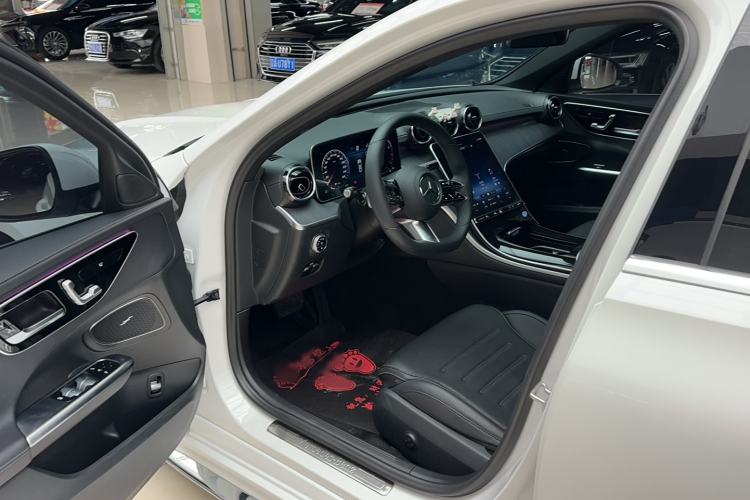 Used Mercedes-Benz C-Class 2022 Restyled C 200 L Sport Edition Interior 1