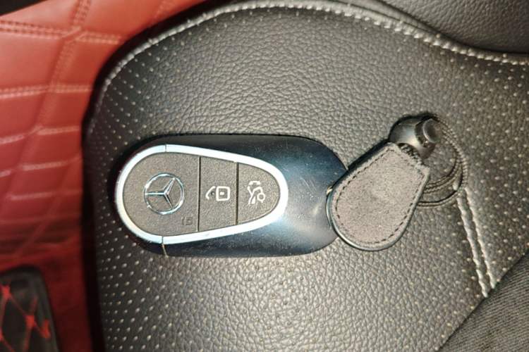 Used Mercedes-Benz C-Class 2022 C 260 L Obsidian Night Sport Edition Interior 1