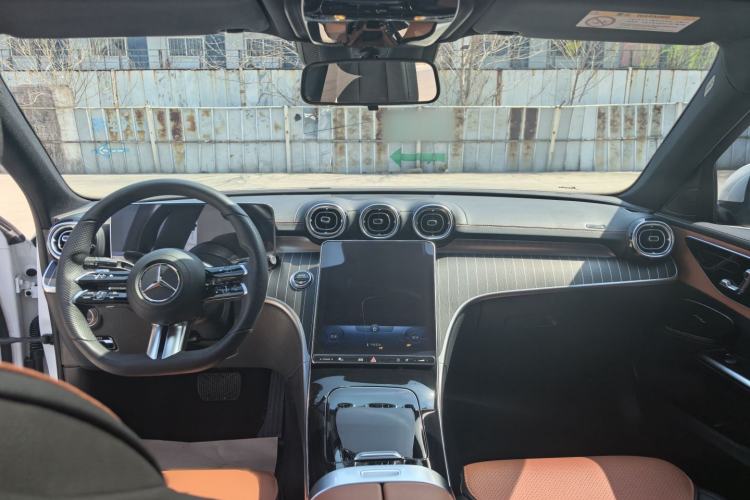 Used Mercedes-Benz C-Class 2022 C 260 L Sport Edition Interior 1