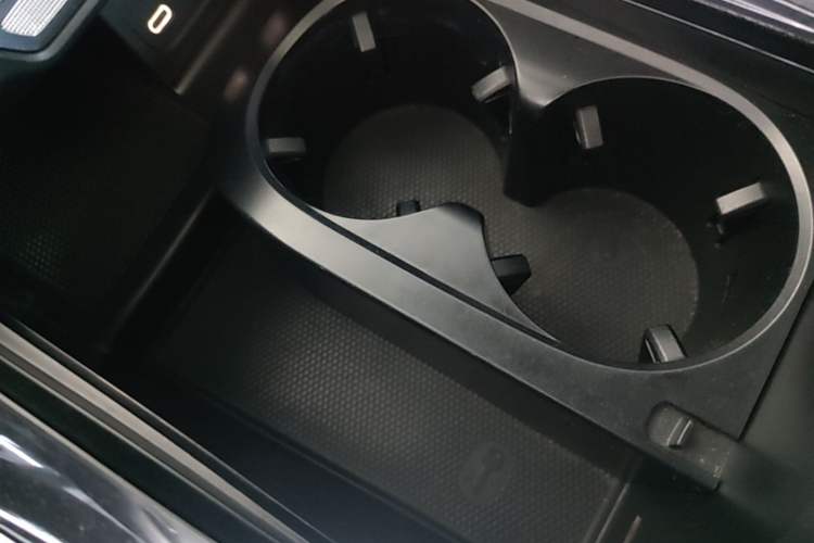 Used Mercedes-Benz C-Class 2022 Restyled C 200 L Sport Edition Interior 1