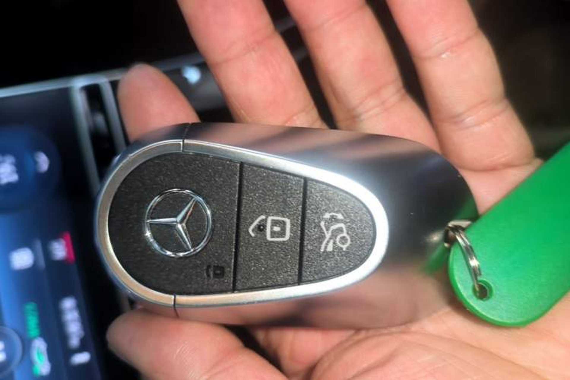 Used Mercedes-Benz C-Class 2022 C 260 L Interior 1