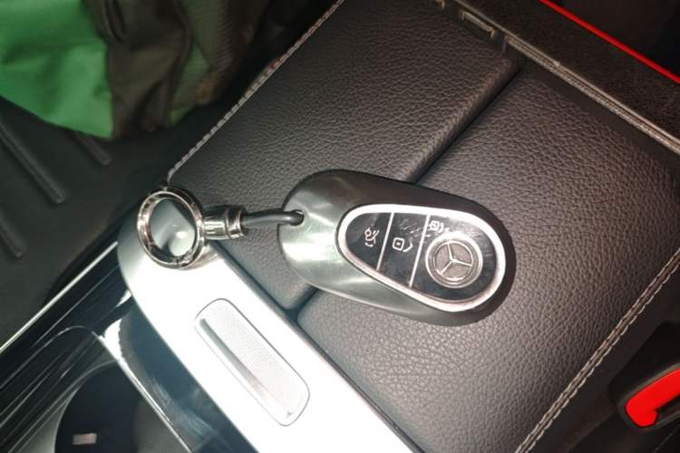 Used Mercedes-Benz C-Class 2022 C 200 L Sport Edition Interior 1