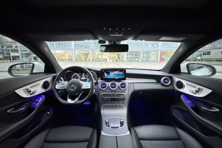Used Mercedes-Benz C-Class 2022 C 260 Coupe Interior 1