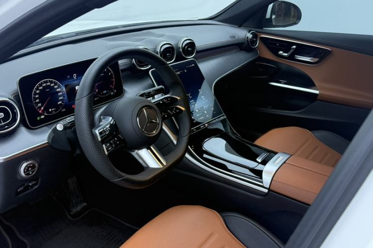 Used Mercedes-Benz C-Class 2022 Restyled C 200 L Sport Edition Interior 1
