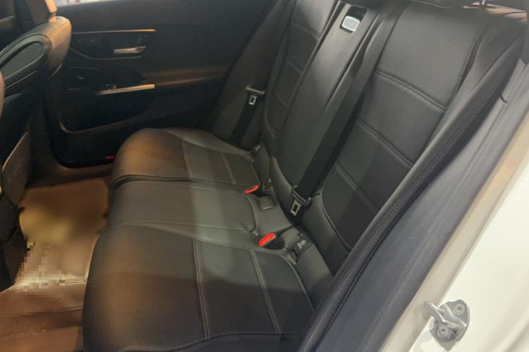 Used Mercedes-Benz C-Class 2022 C 260 L Interior 1