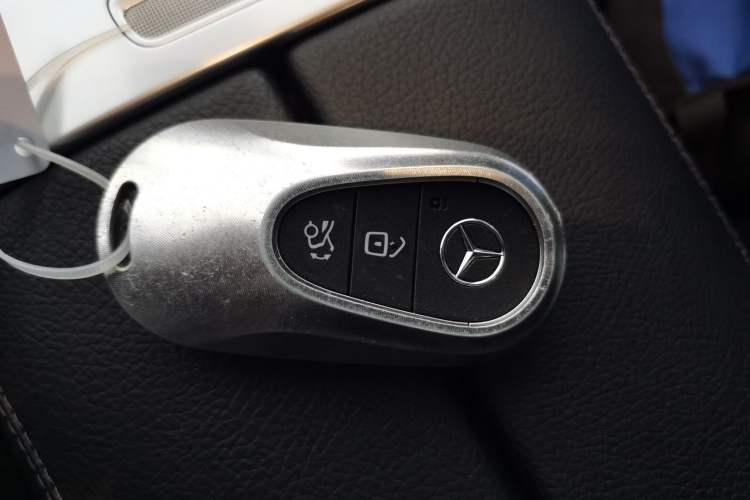 Used Mercedes-Benz C-Class 2022 Restyled C 260 L Sport Edition Interior 1