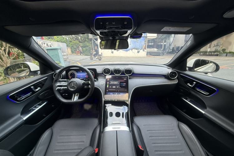 Used Mercedes-Benz C-Class 2022 C 200 L Sport Edition Interior 10