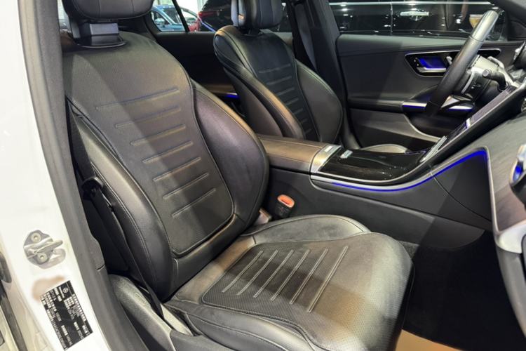Used Mercedes-Benz C-Class 2022 C 260 L Sport Edition Interior 10