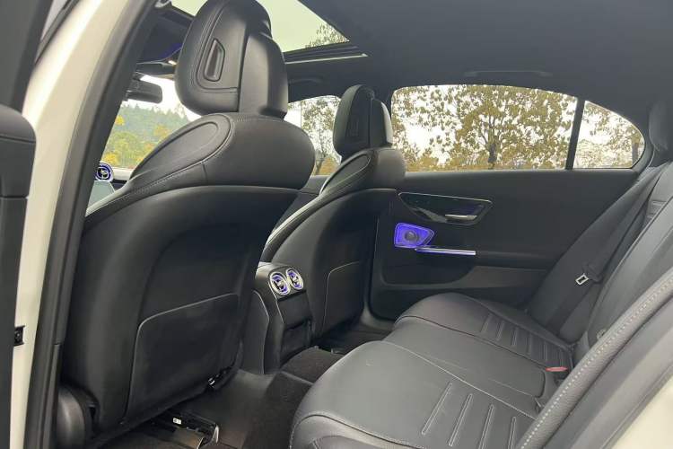 Used Mercedes-Benz C-Class 2022 Restyled C 200 L Sport Edition Interior 11