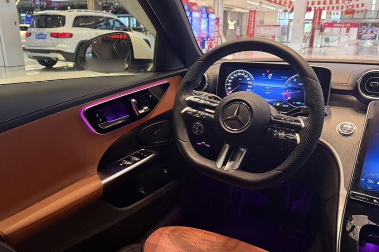 Used Mercedes-Benz C-Class 2022 Restyled C 200 L Sport Edition Interior 12