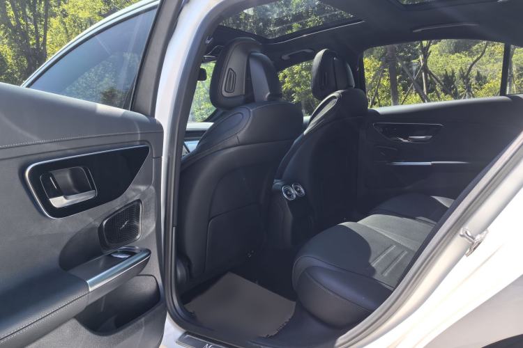 Used Mercedes-Benz C-Class 2022 Restyled C 260 L Sport Edition Interior 2